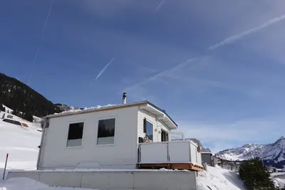 Image de Solar Tinyhouse - Unique En Suisse