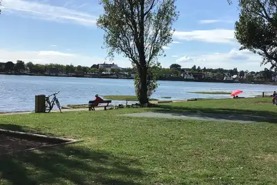 Image de Vannes  - T2 Avec Balcon Et Parking A 100 MÈTRES Du Golfe  - IDÉAL Randonneurs