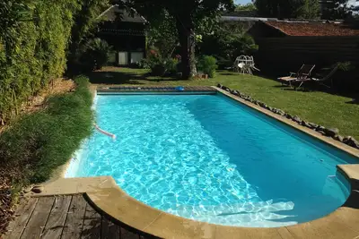 Image de Maison 200 M2 avec jardin et piscine dans Bordeaux