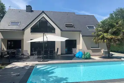 Image de maison 4 chambres  piscine a 7min des plages proche carnac la trinité sur mer