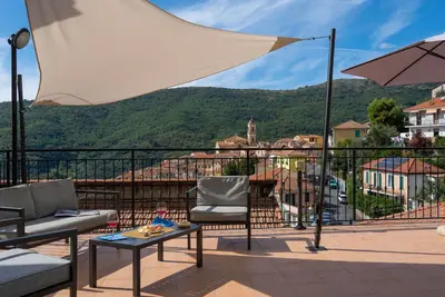 Image de Agréable appartement pour 6 personnes avec piscine, Wifi, Tv, patio, vue panoramique et parking