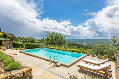 Image de Confortable appartement dans une maison de vacances avec Wifi, piscine, Tv, patio, vue panoramique