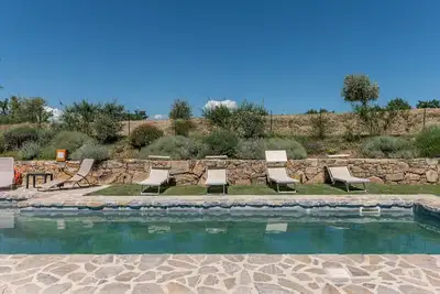 Image de Maison de vacances privée avec Wifi, piscine privée, Tv, patio, vue panoramique, parking