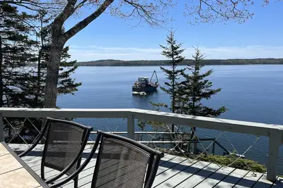 Image de King'S Landing On Eggemoggin Reach