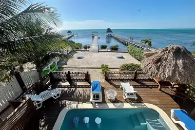Image de Sea Views & Pool! Caribbean Escape Awaits! San Pedro Belize. . .