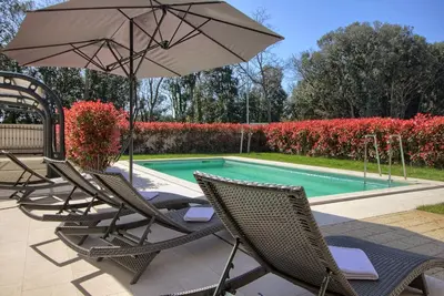 Image de Maison de vacances pour 20 personnes env. 480 qmà Banjole, Istrie (Istrische Riviera)