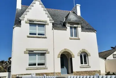 Image de Maison bretonne totalement rénovée à St Guénolé