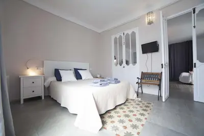 Image de Suite de 43m2 avec vue sur la mer dans la vieille ville