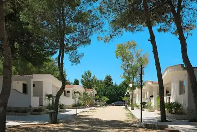 Appartement avec bain à remous, piscine, climatisation, Wifi, Tv, terrasse