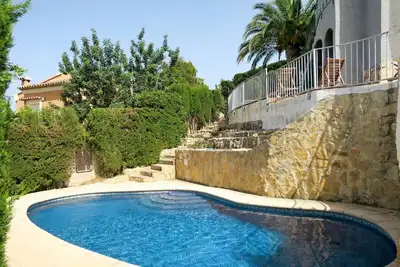 Image de Maison de vacances privée avec Wifi, piscine privée, Tv, terrasse, animaux admis, parking