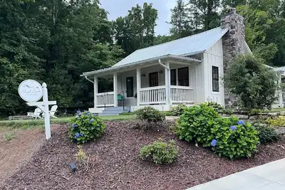 Image de Ferme des années 1920 près de Dupont State Recreational Forest