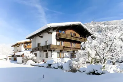 Image de Bel appartement pour 8 personnes avec Wifi, Tv, balcon et parking