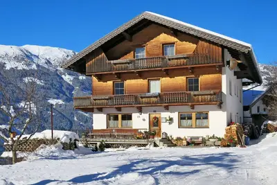 Image de Belle maison de vacances pour 7 personnes avec Wifi, Tv, balcon et parking