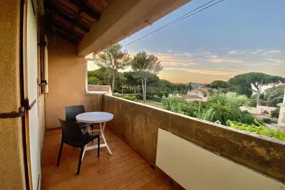 Image de Bel appartement proche plage, climatisé, parking sécurisé