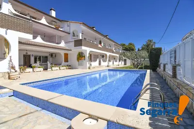 Image de Appartement avec zone communautaire et piscine