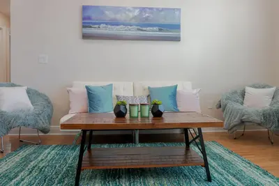 Image de ♥ ️ Spacieux 2 Br PRÈS De La Plage ♥ ️ | 5 Min À Pied + Sommeil 6