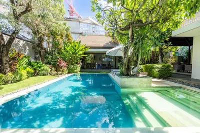 Complexe de luxe Kejora Villa avec accès privé à la plage de Sanur, Bali