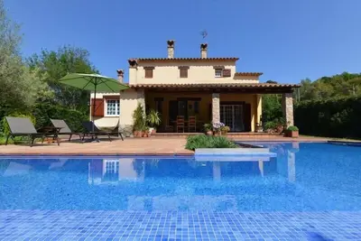 Image de Club Villamar - Agréable villa avec piscine privée située dans une environnement naturel qui vou. . .