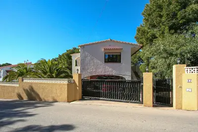 Image de Belle maison à Calp avec WiFi