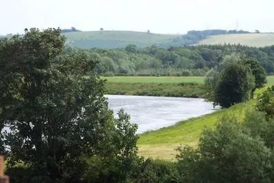 Image de Cottage de luxe pour animaux de compagnie sur les rives de la rivière Tweed