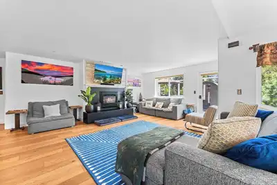 La maison de verre. . . . .