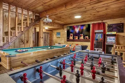 Image de ☀️Log Cabin, belle vue, à proximité des attractions☀️