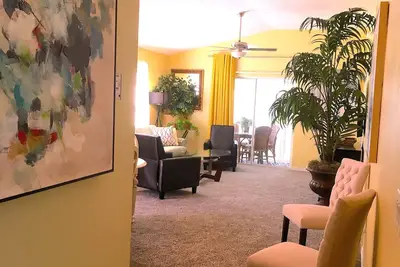 Image de Welcome Small Dogs. . Elegant Villa, Golf Cart, Walk to Sumter Square, sleep 6