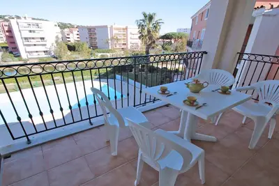 Image de Appartement T3 - 4/5 personnes - Piscine résidence - Climatisation - WiFi - Proche centre -. . .