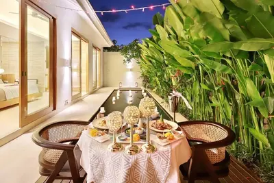 Image de Villas impressionnantes pour couple à Seminyak | Tout Neuf!