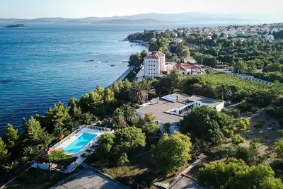 Image de Unforgettable Orebic Retreat | 8 Bedrooms | Villa Peljesac Majestic | Tranquil Oasis with Private Pool & Breathtaking Adriatic Views