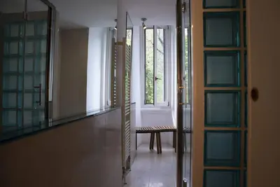 Image de Appartement dans un bâtiment historique, un plongeon dans l'histoire milanaise