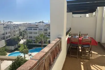 Image de R37 Long Term Rental Penthouse