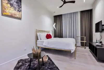 Image de Suite King de Luxe avec Vue sur Jardin 8