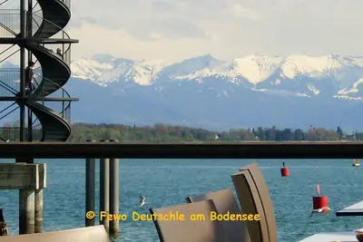 Image de 200 m du lac comme de vieux et jeunes, les familles et les monteurs, max. 8 personnes.