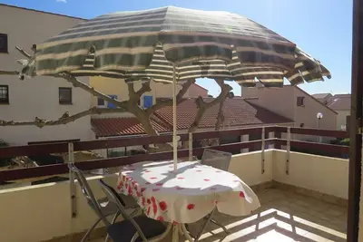 Image de Maison mitoyenne avec terrasse, à proximité de la plage 4mp83