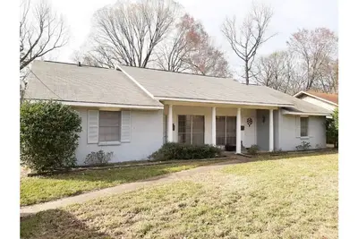 5839 North Jackson Private Palatial Pad