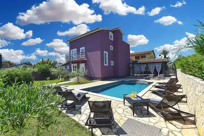 Image de Villa 2019\/28699 (Istria - Poreč), 3000m from the beach
