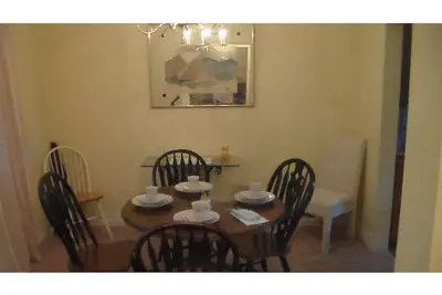 Image de spacious home near Marshall University and Two Hospitals