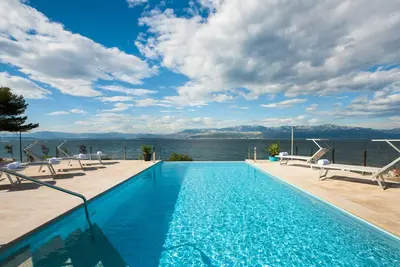 Image de Beachfront Villa Endora with Pool