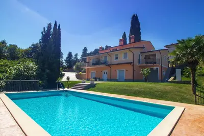 Image de Bel appartement avec climatisation, piscine, Wifi, Tv, patio, vue panoramique et parking