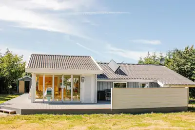 Image de Superbe maison à Løkken avec WiFi