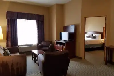 Image de Free Breakfast. Gym. Great for Business Travelers!