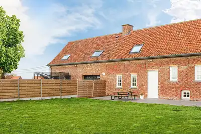 Image de Superbe maison à Stavele avec WiFi