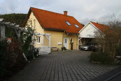 Image de Appartement pour 1 à 2 personnes sur le versant sud de la forêt de Thuringe