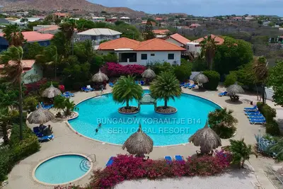 Image de Beautiful bungalow at highest location on Seru Coral Resort with great views
