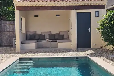 Image de Belle villa dans village provençal, près d'Avignon