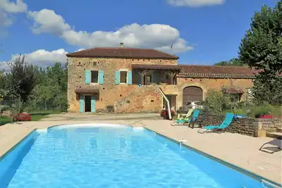 Image de Belle maison de vacances privée avec piscine privée, Wifi, Tv, terrasse et parking