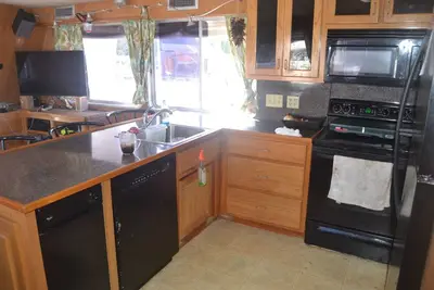 Image de M / V Scorcey, un yacht au paradis