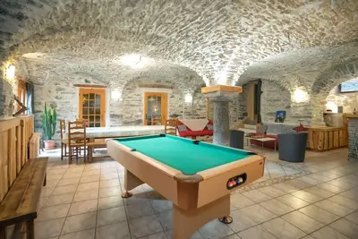 Image de Gîte 15 personnes - sauna - billard