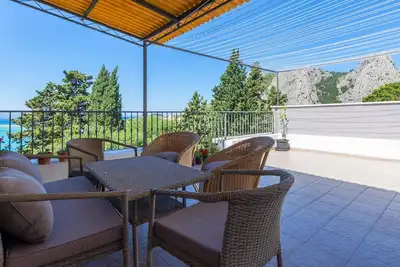 Image de Superbe appartement à Omis avec WiFi